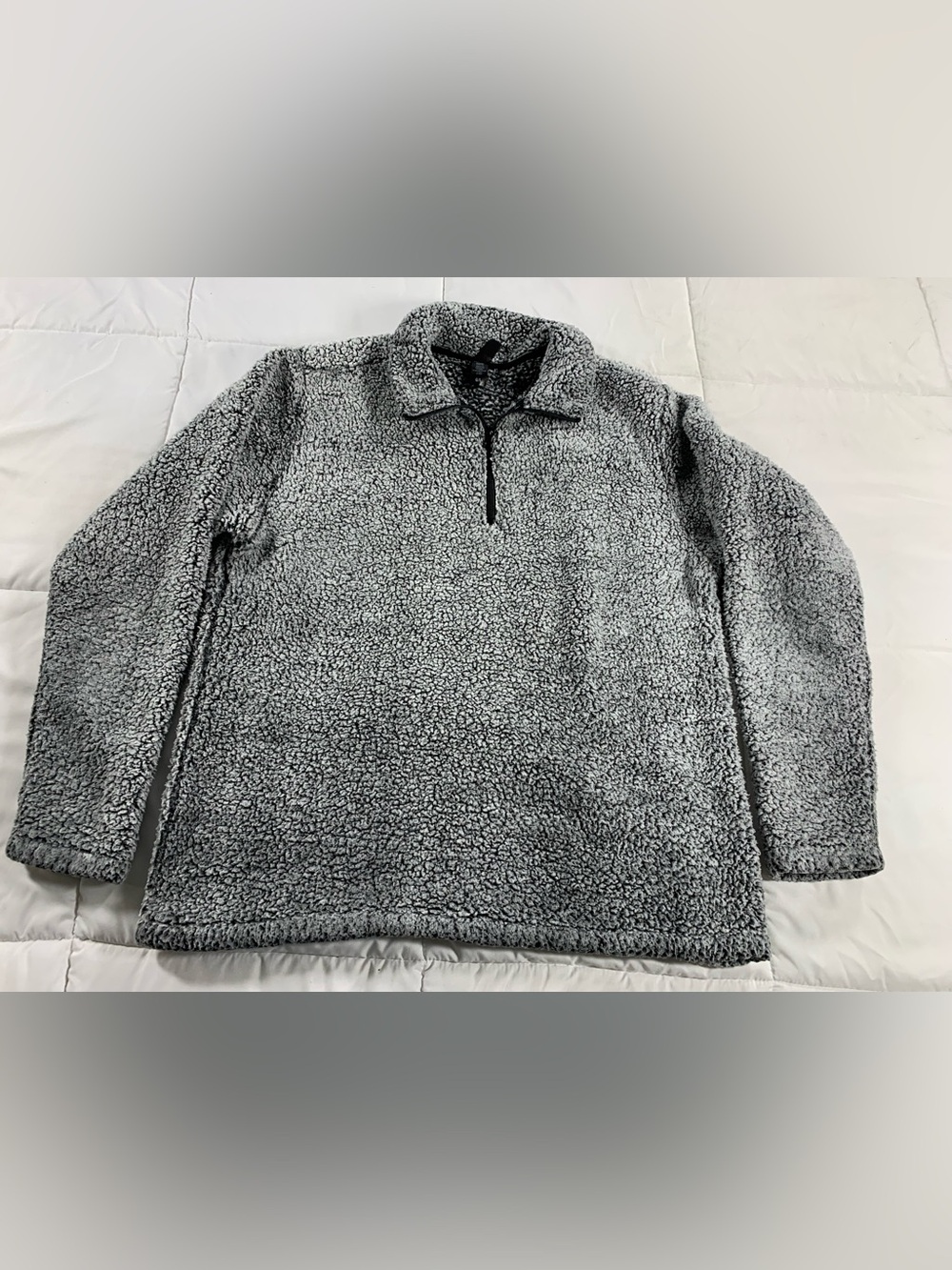 Preloved Initial ATTRACTION sweater size L